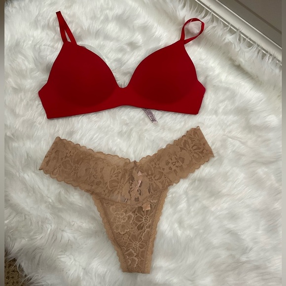 Victoria's Secret Red and Tan Bra Set Intimates - Picture 1 of 11